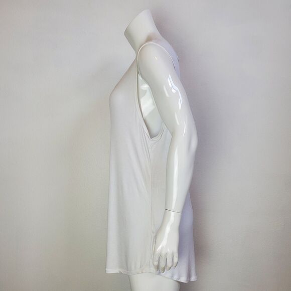 NWT LuLaRoe Plus Size White Tank Top - Picture 2 of 6